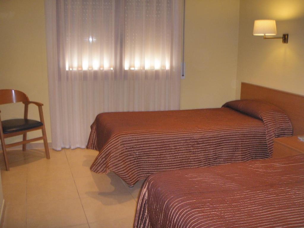 Hostal Mallorquines Riudarenes Стая снимка